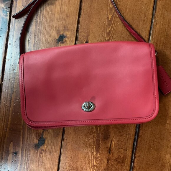 Coach Penny Small Red Turnlock Leather Crossbody Bag Detachable Straps F87768 - Picture 8 of 16